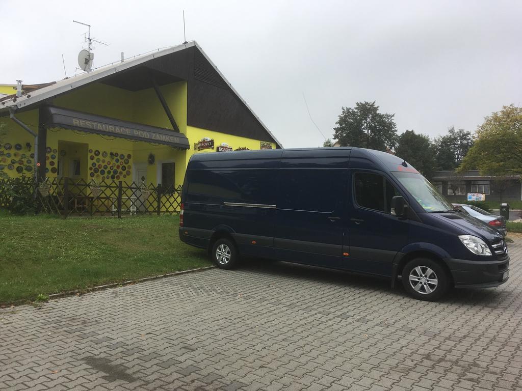 Penzion Krasny Dvur Екстер'єр фото